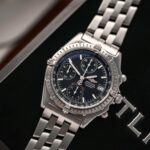 Breitling Blackbird A13350 - Image 3