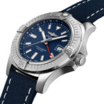 Breitling Avenger Automatic GMT 45, Ref# A32395101C1X1, Unworn 2024 - Image 6