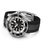Breitling Superocean Automatic 46, Ref# A17378211B1S1 - Image 5