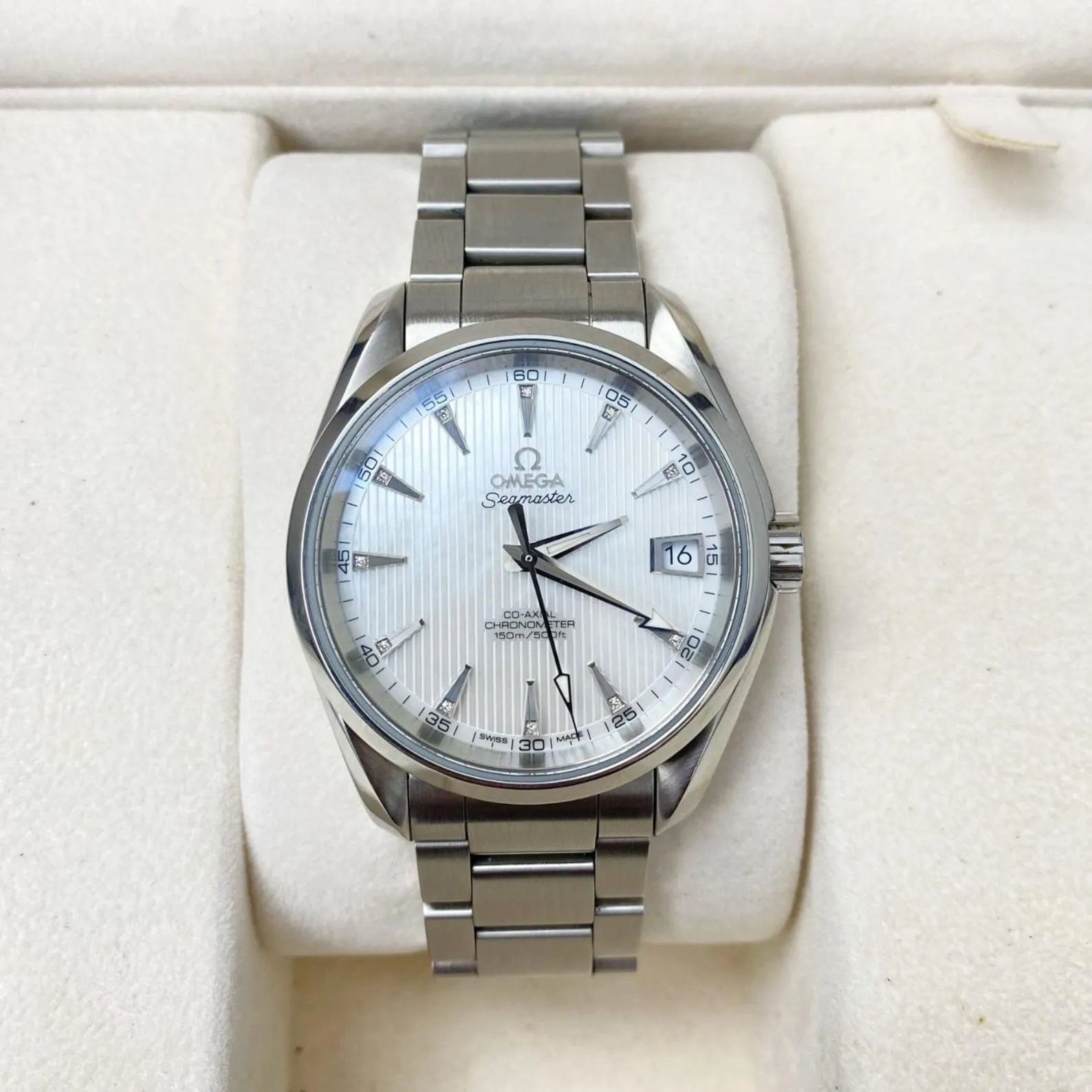 tai-xuong-10.webp Omega Seamaster Aqua Terra Co-Axial Steel Ref. 231.10.39.21.55.001 Watch – Free Shipping | Minimalist & Luxury Design | Perfect Gift for Him - Image 1
