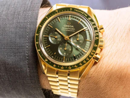 Omega Speedmaster Moonwatch Professional Co-Axial Master Chronometer Chronograph 42mm Ref. 310.604.250.100.01 Watch – Free Shipping | Minimalist & Luxury Design | Perfect Gift for Him