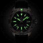 Unworn Breitling Avenger Automatic GMT 44, Ref# A32320101B1X1 - Image 4