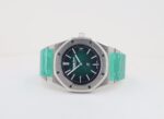 Audemars Piguet Royal Oak Jumbo Extra-Thin Platinum 39mm Green 16202PT.OO.1240PT.01 - Image 6