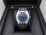 Audemars Piguet Royal Oak Jumbo Extra-Thin Stainless Steel 39mm Blue 16202ST.OO.1240ST.01 - Image 6