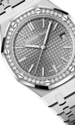 Audemars Piguet Royal Oak SELFWINDING “50TH ANNIVERSARY” Ref# 15551ST.ZZ.1356ST.03 - Image 2