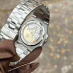 Patek Philippe Nautilus Ref. 5711 – Ships from USA – Free Delivery - Image 4