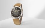 Patek Philippe Calatrava, 18k White Gold, 40mm, Ref# 5226G-001 - Image 5