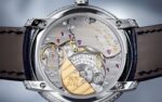 Patek Philippe Calatrava Diamond Ribbon Joaillerie Ladies, 18kt White Gold set with 770 Diamonds: ~4,4ct, 36,5mm, Ref# 4978/400G-001 - Image 4